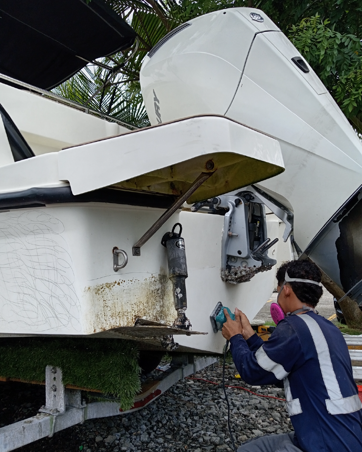 Specialized yacht maintenance and services in Panama